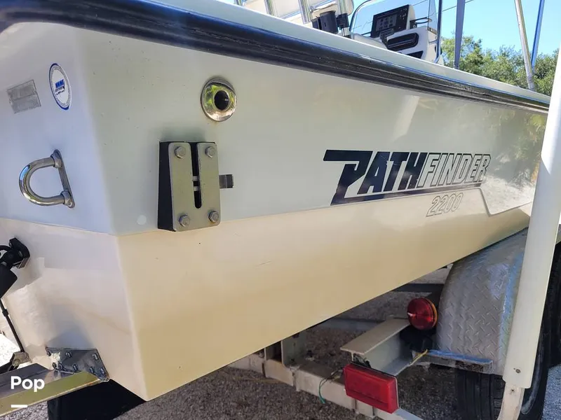 Slide: The Image of Pathfinder 2200 V 2005 - 14302759