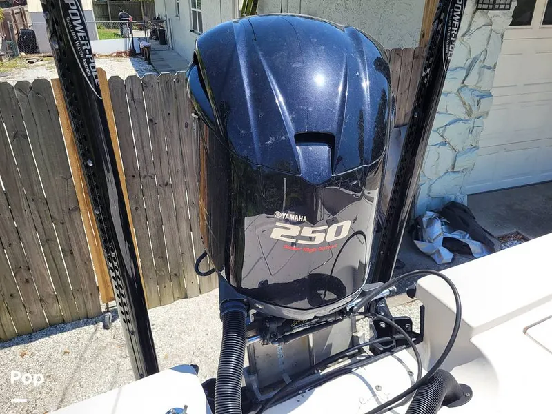 Slide: The Image of Pathfinder 2200 V 2005 - 14302790