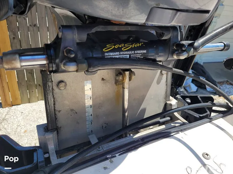 Slide: The Image of Pathfinder 2200 V 2005 - 14302791