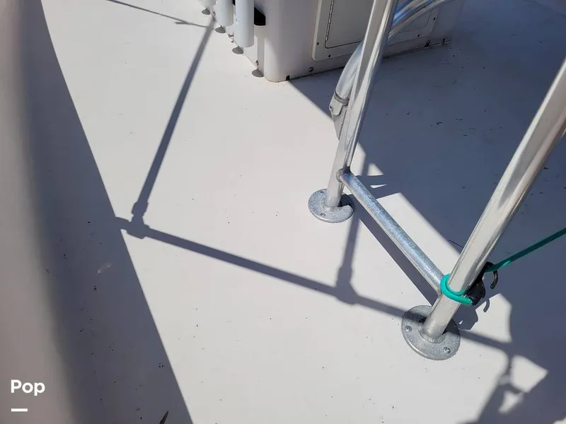 Slide: The Image of Pathfinder 2200 V 2005 - 14302793