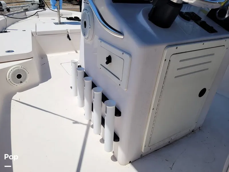 Slide: The Image of Pathfinder 2200 V 2005 - 14302794