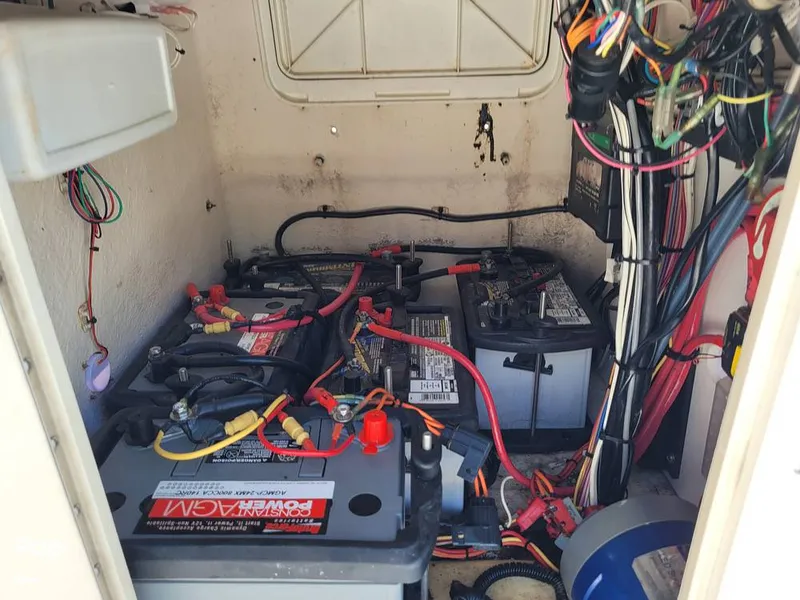 Slide: The Image of Pathfinder 2200 V 2005 - 14302796