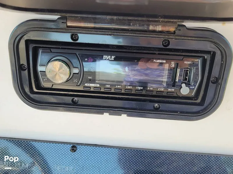 Slide: The Image of Pathfinder 2200 V 2005 - 14302802