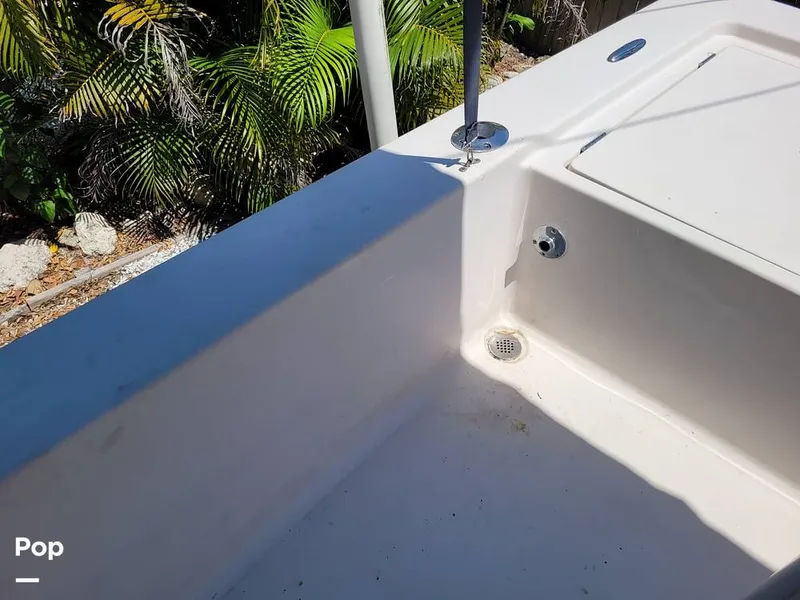 Slide: The Image of Pathfinder 2200 V 2005 - 14302809