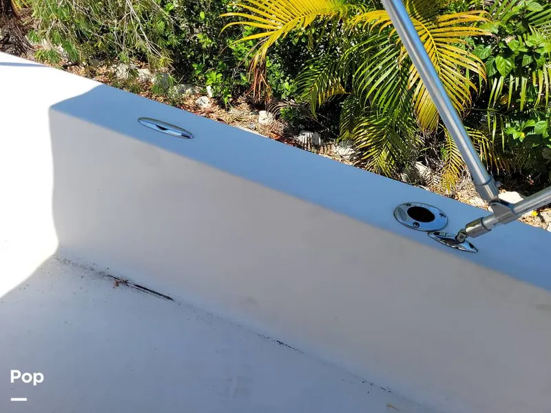 Slide: The Image of Pathfinder 2200 V 2005 - 14302810