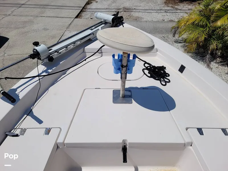 Slide: The Image of Pathfinder 2200 V 2005 - 14302823