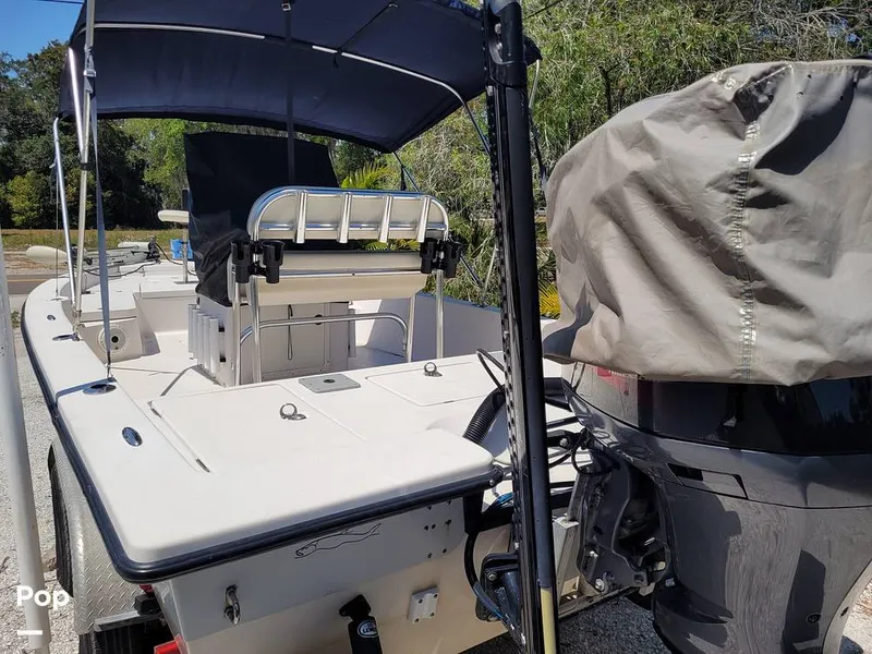 Slide: The Image of Pathfinder 2200 V 2005 - 14304113