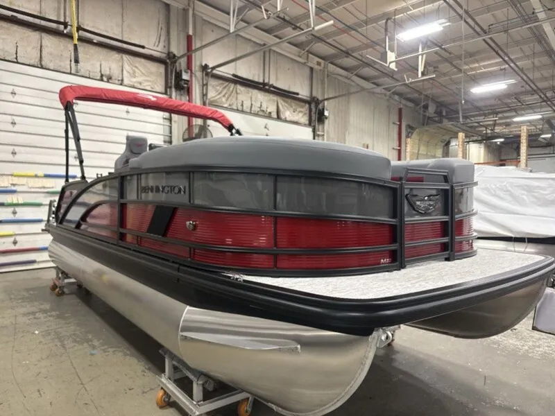 The Image of Bennington 22 M SWINGBACK 2026 - 1