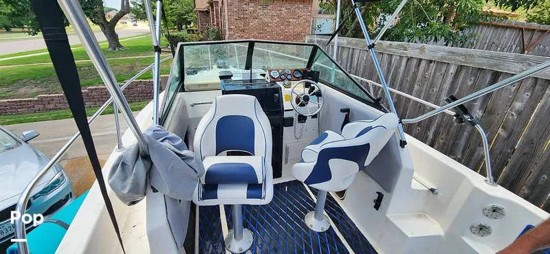 Slide: The Image of Seaswirl 2150 Striper 1995 - 14443660