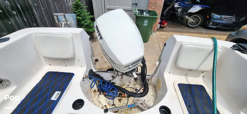 Slide: The Image of Seaswirl 2150 Striper 1995 - 14443679