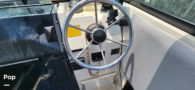 Slide: The Image of Seaswirl 2150 Striper 1995 - 14443662