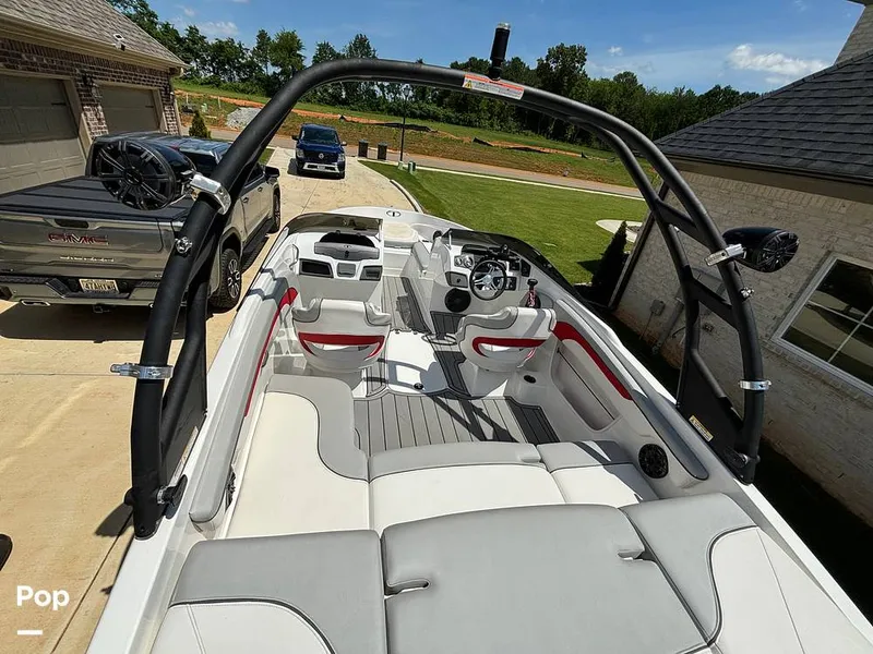 Slide: The Image of Tahoe 210 Si Limited 2022 - 14242319