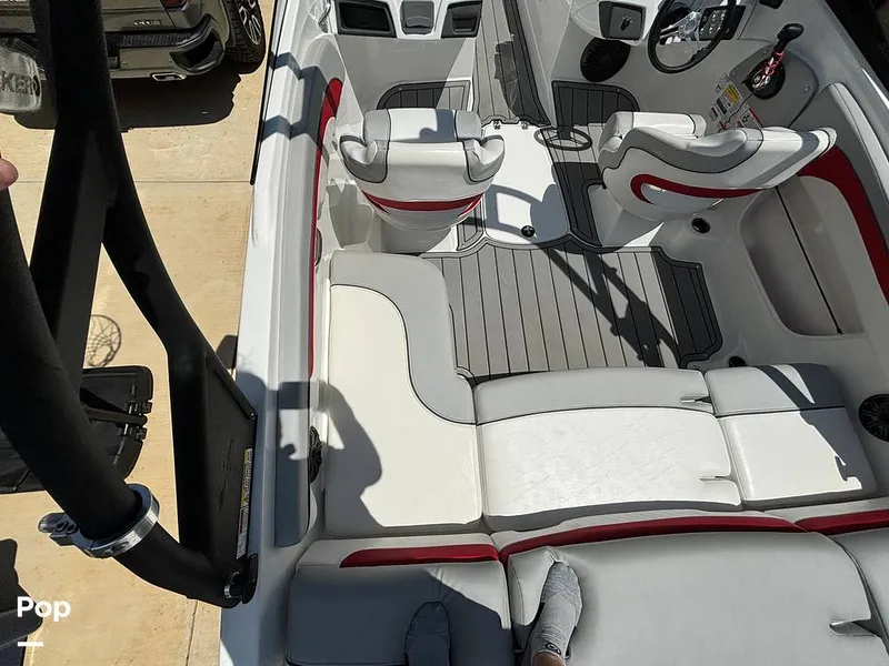 Slide: The Image of Tahoe 210 Si Limited 2022 - 14242322