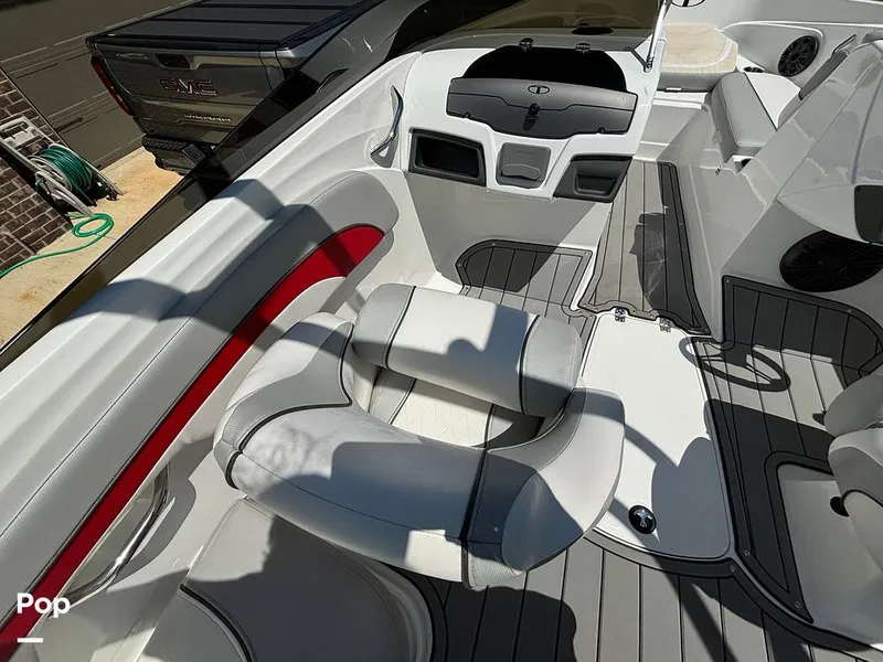 Slide: The Image of Tahoe 210 Si Limited 2022 - 14242327