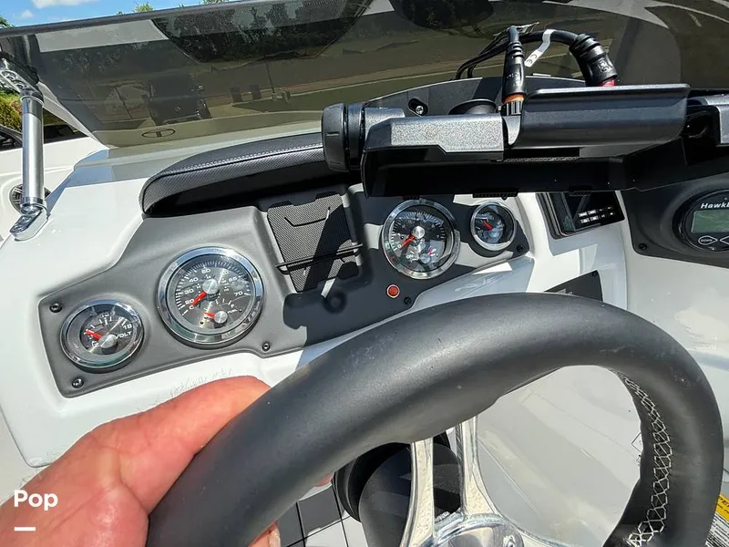 Slide: The Image of Tahoe 210 Si Limited 2022 - 14242333