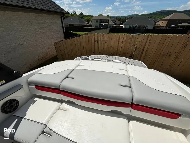 Slide: The Image of Tahoe 210 Si Limited 2022 - 14242400