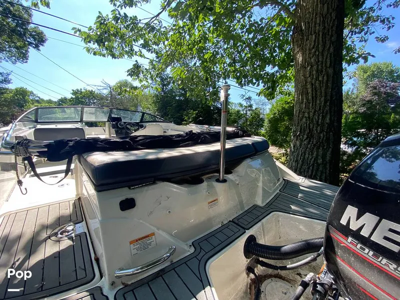 Slide: The Image of Sea Ray 21 SPX OB 2018 - 14457705