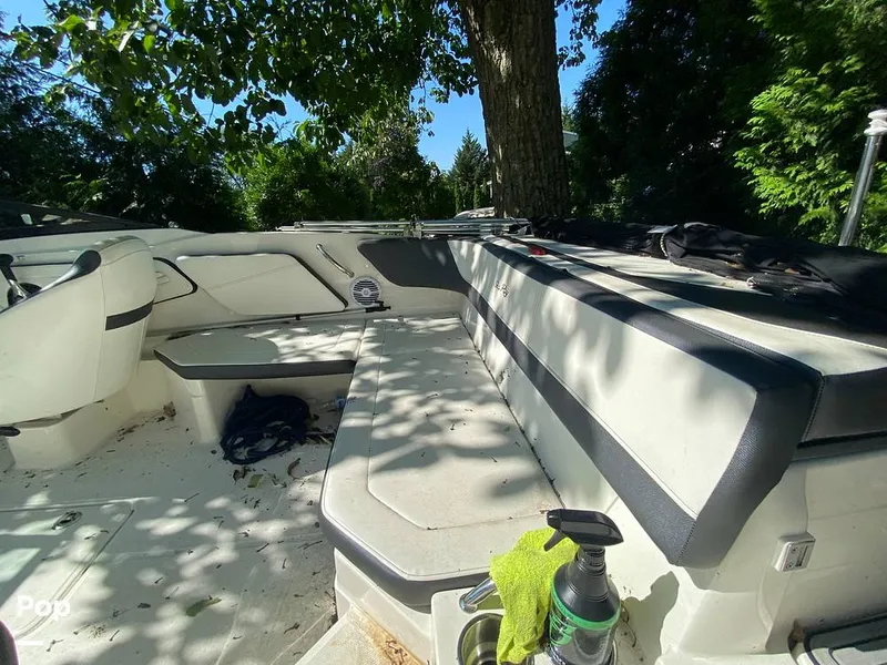 Slide: The Image of Sea Ray 21 SPX OB 2018 - 14457706