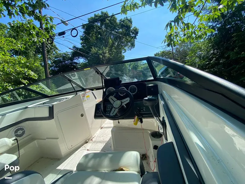 Slide: The Image of Sea Ray 21 SPX OB 2018 - 14457714