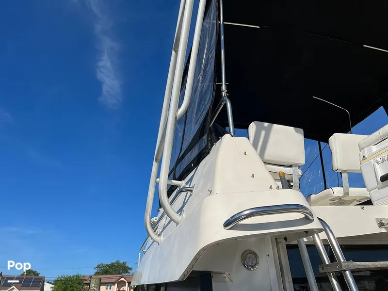 Slide: The Image of Silverton 34 Convertible 1990 - 14099214