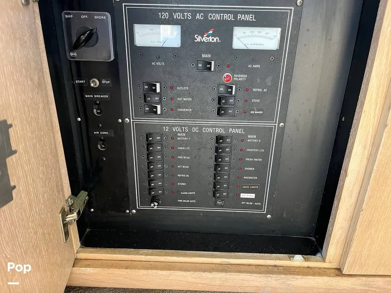 Slide: The Image of Silverton 34 Convertible 1990 - 14099238