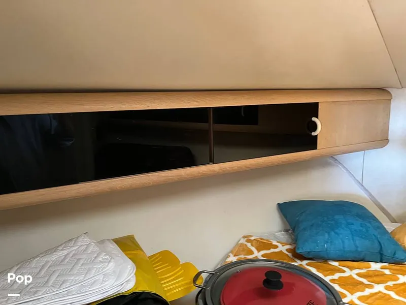 Slide: The Image of Silverton 34 Convertible 1990 - 14099273