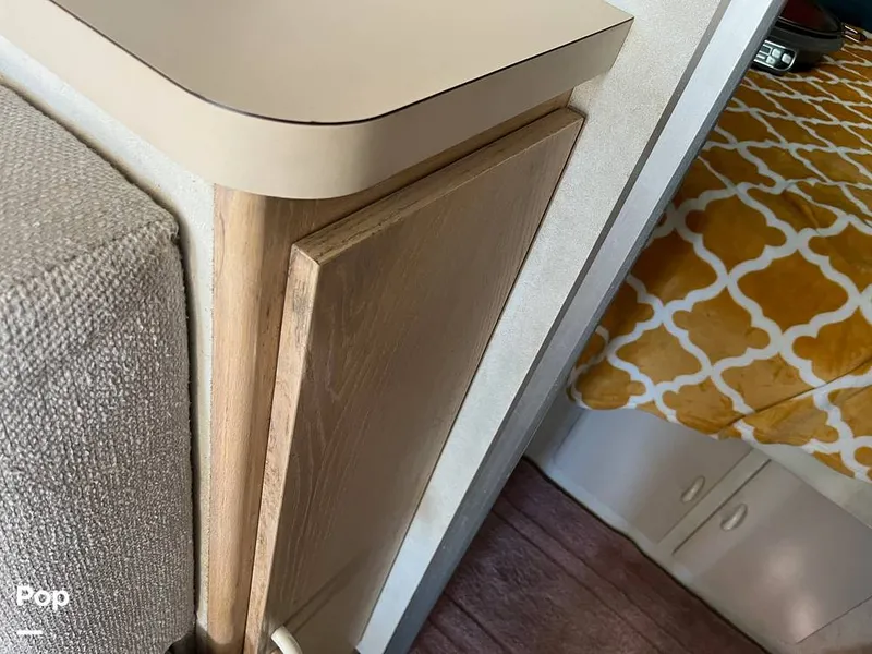 Slide: The Image of Silverton 34 Convertible 1990 - 14099279