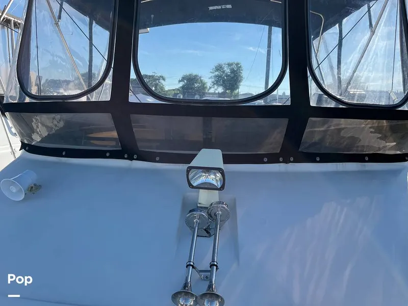 Slide: The Image of Silverton 34 Convertible 1990 - 14099294