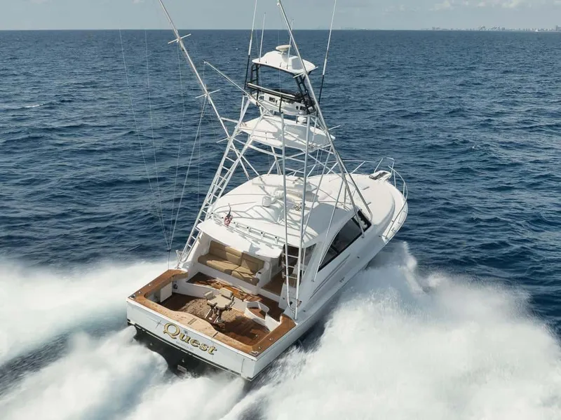 Slide: The Image of Hatteras 45 Express 2016 - 7