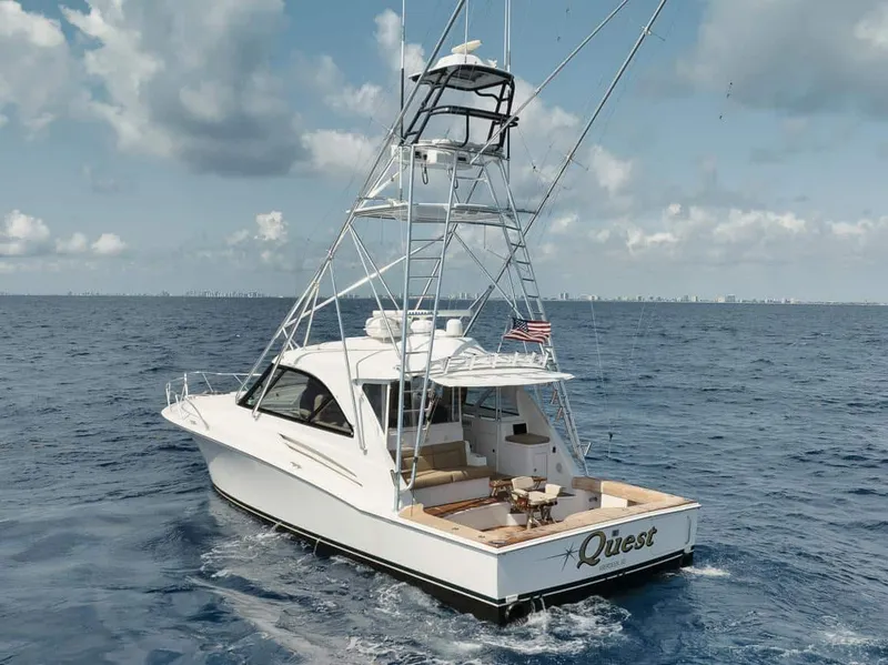 Slide: The Image of Hatteras 45 Express 2016 - 5
