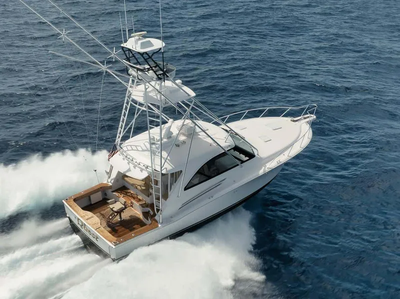 Slide: The Image of Hatteras 45 Express 2016 - 8