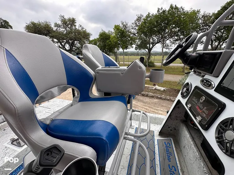 Slide: The Image of Shallow Stalker Cat 240 Pro 2020 - 14166749