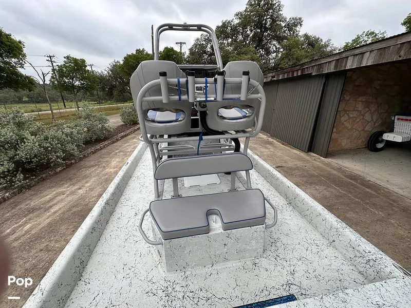 Slide: The Image of Shallow Stalker Cat 240 Pro 2020 - 14166742