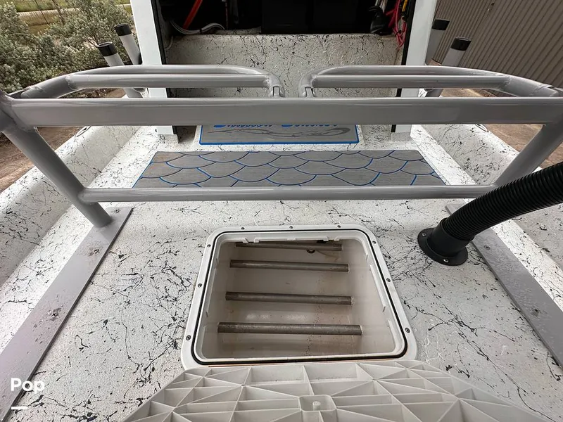 Slide: The Image of Shallow Stalker Cat 240 Pro 2020 - 14166743