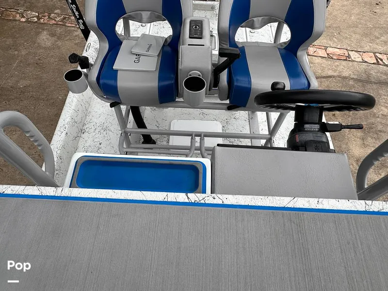 Slide: The Image of Shallow Stalker Cat 240 Pro 2020 - 14166752