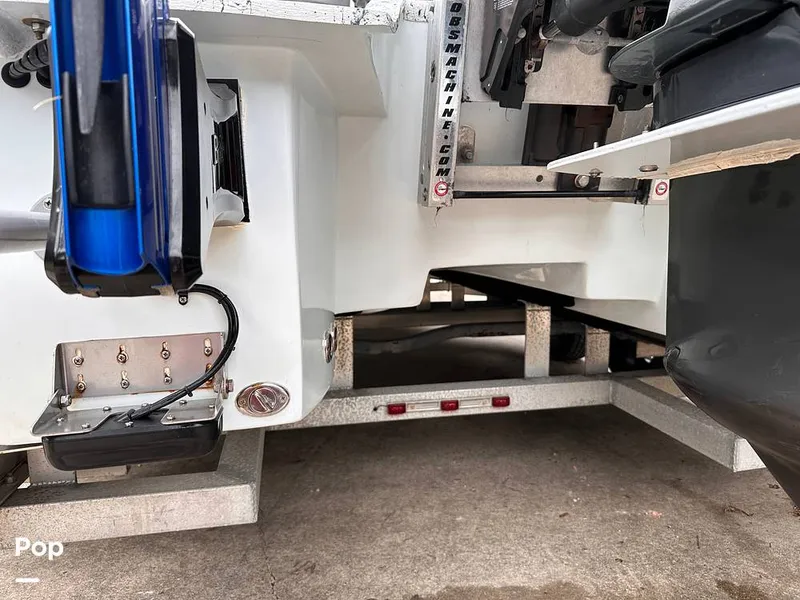 Slide: The Image of Shallow Stalker Cat 240 Pro 2020 - 14166806