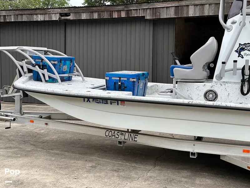 Slide: The Image of Shallow Stalker Cat 240 Pro 2020 - 14252180