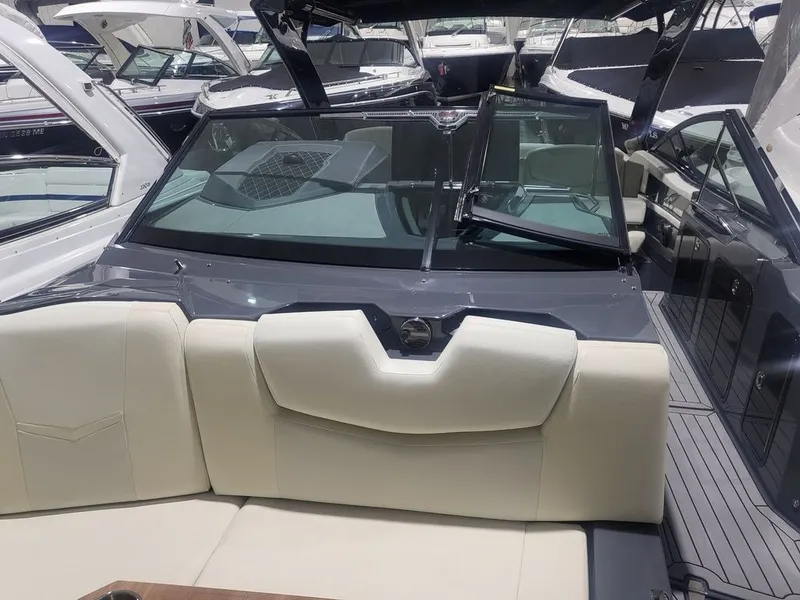 The Image of Cruisers 338 South Beach Edition 2017 - undefined