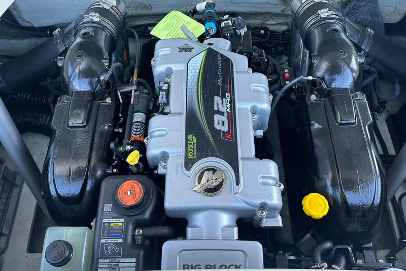 Slide: The Image of 2013 Chris-Craft Corsair 25 engine, featuring a powerful 8.2 MAG motor. - 18