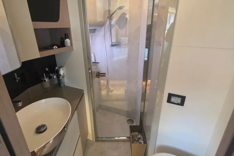 Slide: The Image of Absolute 47 Fly 2021 - 20