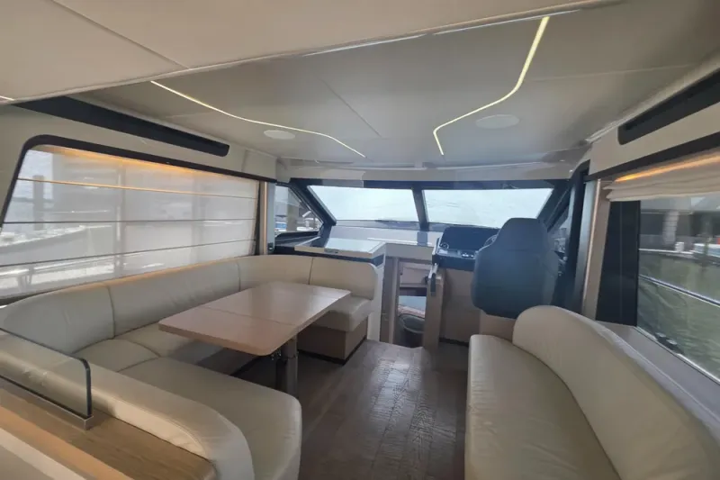 Slide: The Image of Absolute 47 Fly 2021 - 42