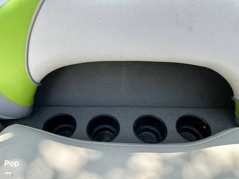 Slide: The Image of Beverage Holders - 14567695