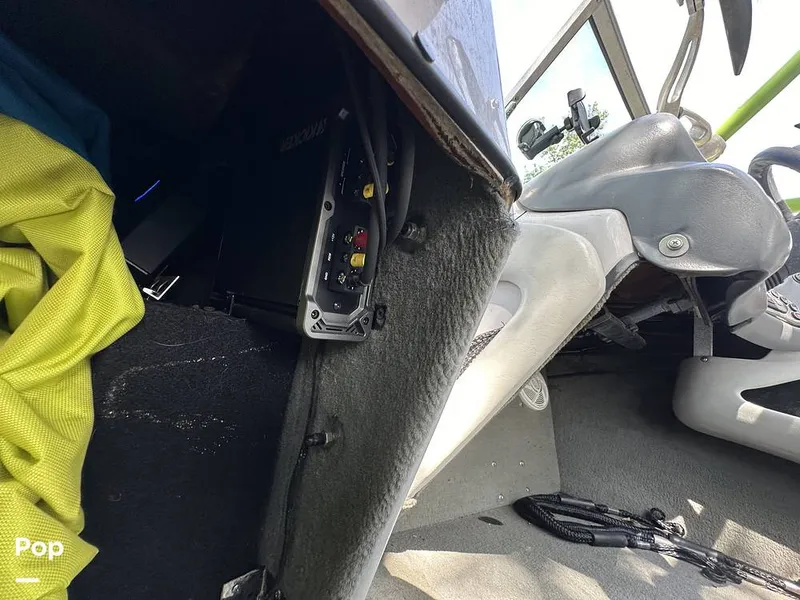 Slide: The Image of Nautique Super Air 210TE 2004 - 14567702