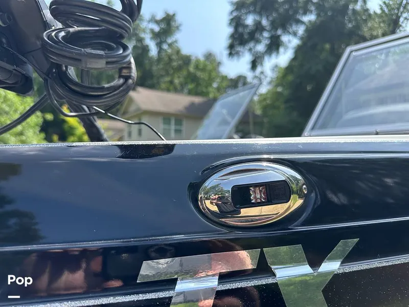 Slide: The Image of Ranger Reatta 1850MS 2021 - 14185469