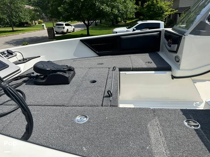 Slide: The Image of Ranger Reatta 1850MS 2021 - 14185474