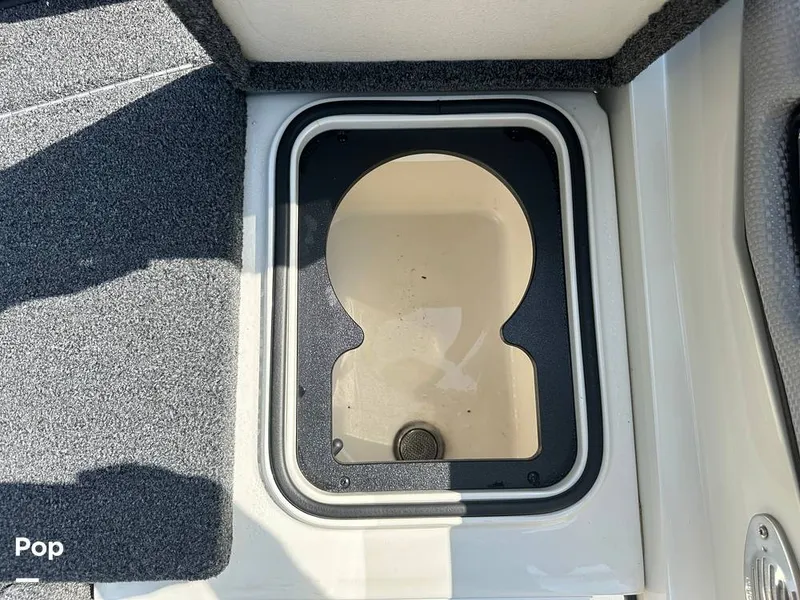 Slide: The Image of Ranger Reatta 1850MS 2021 - 14185553