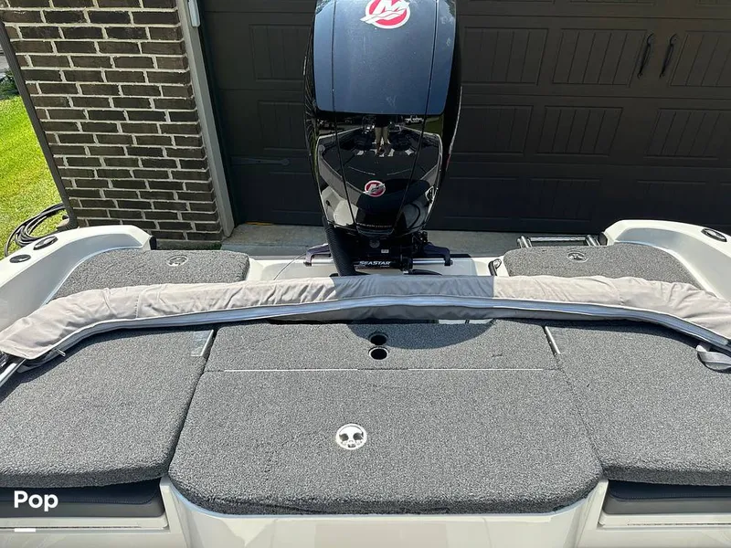 Slide: The Image of Ranger Boats Reatta 1850MS 2021 - 14185506