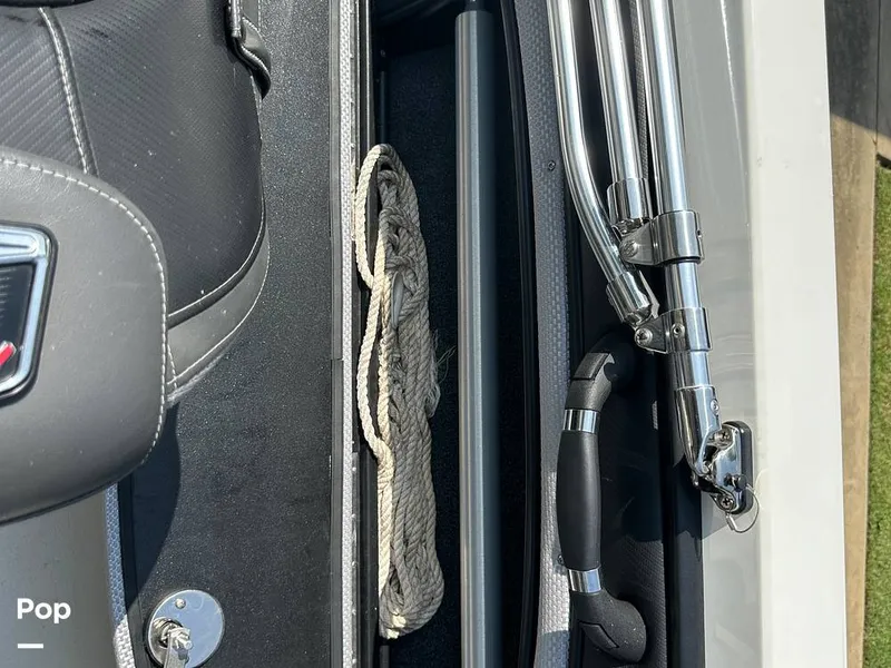 Slide: The Image of Ranger Boats Reatta 1850MS 2021 - 14185521