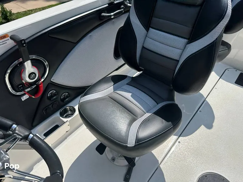 Slide: The Image of Ranger Boats Reatta 1850MS 2021 - 14185532