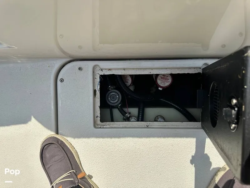 Slide: The Image of Ranger Boats Reatta 1850MS 2021 - 14185563